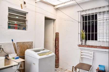 Casa à venda com 98m², 2 quartos e 1 vagaVaranda