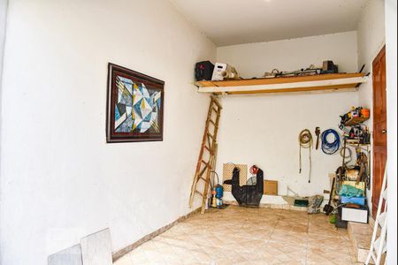 Casa à venda com 98m², 2 quartos e 1 vagaGaragem
