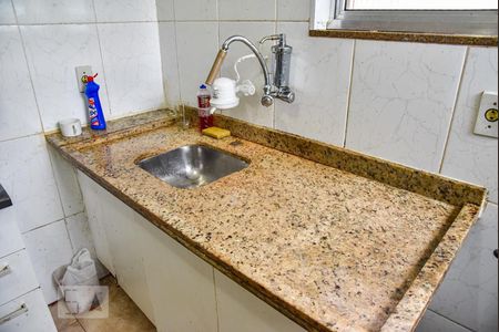 Casa à venda com 98m², 2 quartos e 1 vagaPia