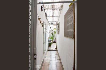 Casa à venda com 98m², 2 quartos e 1 vagaQuintal