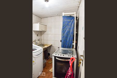 Casa à venda com 98m², 2 quartos e 1 vagaÁrea de serviço