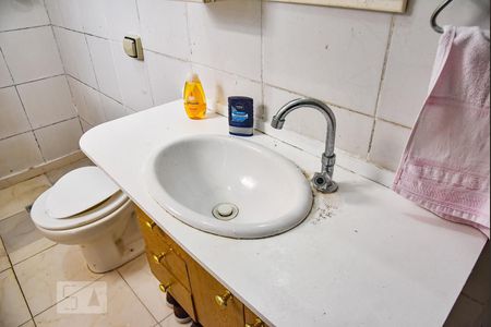 Casa à venda com 98m², 2 quartos e 1 vagaPia