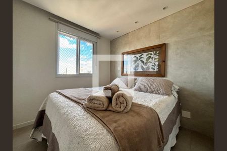 Quarto de apartamento à venda com 2 quartos, 55m² em Jardim Paulistano, São Paulo