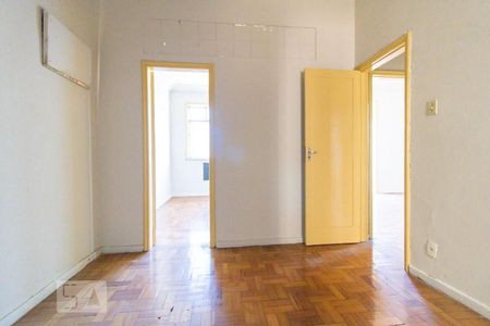 Apartamento para alugar com 75m², 2 quartos e sem vagaQuarto 2