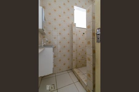 Banheiro de apartamento para alugar com 1 quarto, 55m² em Bonsucesso, Rio de Janeiro