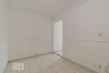 Sala de apartamento para alugar com 1 quarto, 55m² em Bonsucesso, Rio de Janeiro
