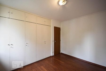 Apartamento à venda com 157m², 3 quartos e 3 vagasQuarto 2