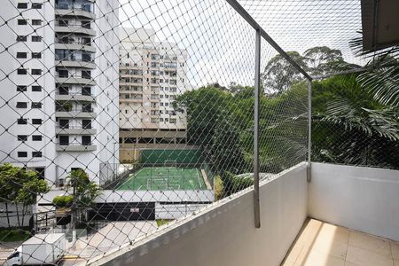 Varanda de apartamento à venda com 3 quartos, 157m² em Jardim Ampliação, São Paulo