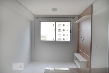 Sala de apartamento para alugar com 1 quarto, 31m² em Samambaia Sul (samambaia), Brasília