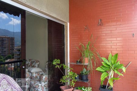 1º Andar - Varanda de apartamento à venda com 4 quartos, 180m² em Vila Isabel, Rio de Janeiro