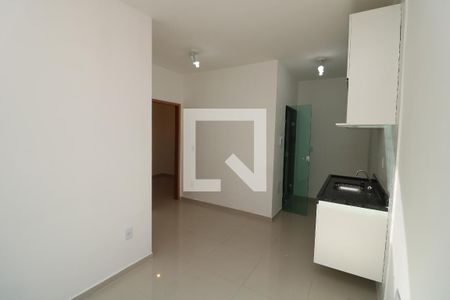 Sala/Cozinha de apartamento para alugar com 2 quartos, 48m² em Água Rasa, São Paulo