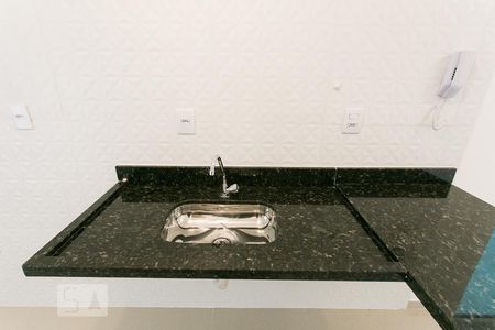 Sala e Cozinha de casa de condomínio para alugar com 2 quartos, 40m² em Água Rasa, São Paulo