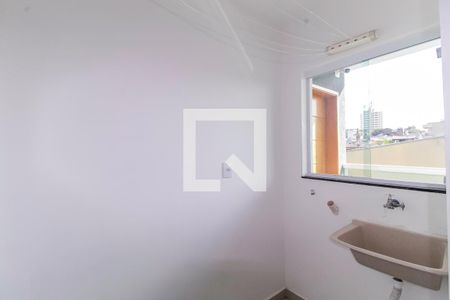 Casa de condomínio para alugar com 40m², 2 quartos e sem vagaÁrea de Serviço