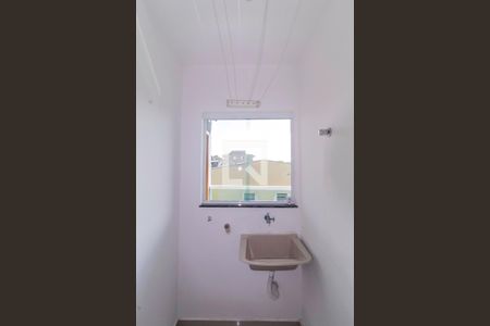 Casa de condomínio para alugar com 40m², 2 quartos e sem vagaÁrea de Serviço