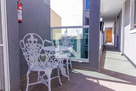 Casa de condomínio para alugar com 40m², 2 quartos e sem vagaEntrada