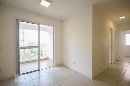 Sala de apartamento para alugar com 3 quartos, 74m² em Vila Andrade, São Paulo