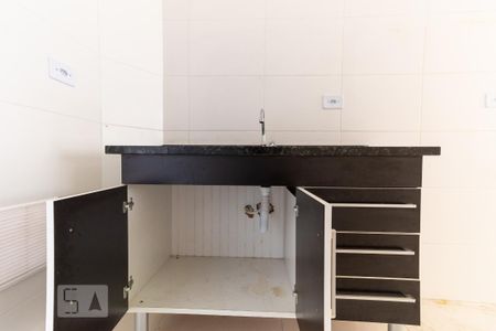 Apartamento para alugar com 42m², 2 quartos e sem vaga Apartamento para alugar com 42m², 2 quartos e sem vagaCozinha - Armários