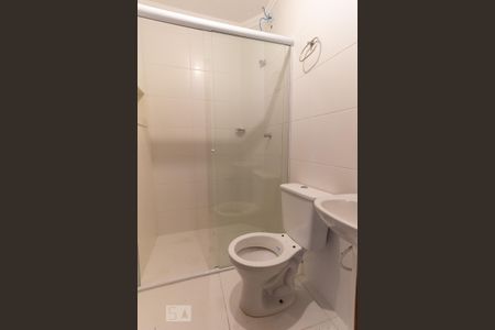 Banheiro de apartamento para alugar com 2 quartos, 42m² em Cidade Antônio Estevão de Carvalho, São Paulo