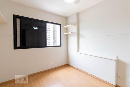 Quarto 1 de apartamento à venda com 2 quartos, 75m² em Vila Olímpia, São Paulo