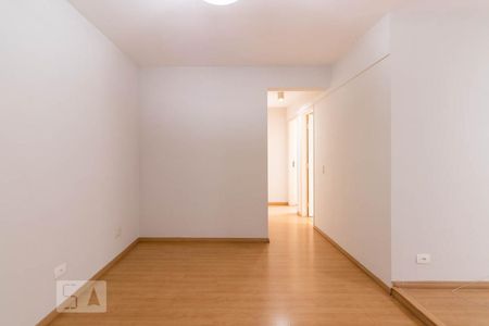 Sala de apartamento à venda com 2 quartos, 75m² em Vila Olímpia, São Paulo