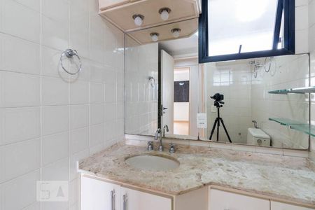 Apartamento à venda com 75m², 2 quartos e 1 vagaBanheiro