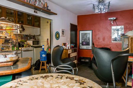 Apartamento à venda com 82m², 2 quartos e 1 vagaSala