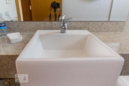 Apartamento à venda com 98m², 3 quartos e 2 vagasSuíte