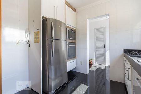 Apartamento à venda com 98m², 3 quartos e 2 vagasCozinha