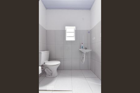 Casa para alugar com 50m², 1 quarto e sem vaga Casa para alugar com 50m², 1 quarto e sem vagaBanheiro