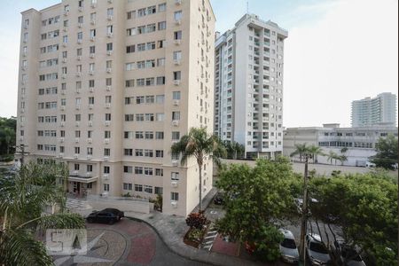 Apartamento à venda com 50m², 2 quartos e 1 vaga Apartamento à venda com 50m², 2 quartos e 1 vagaVista Quarto 2