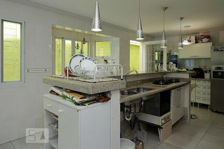 Casa à venda com 300m², 3 quartos e 4 vagasCozinha