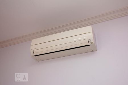 Casa à venda com 300m², 3 quartos e 4 vagasDetalhe quarto 1 - Ar condicionado