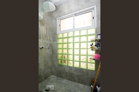 Casa à venda com 300m², 3 quartos e 4 vagasBanheiro 1