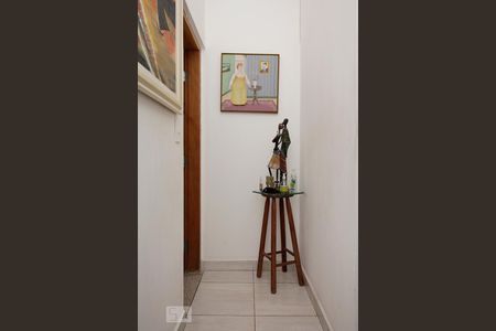 Casa à venda com 300m², 3 quartos e 4 vagasCorredor lavabo