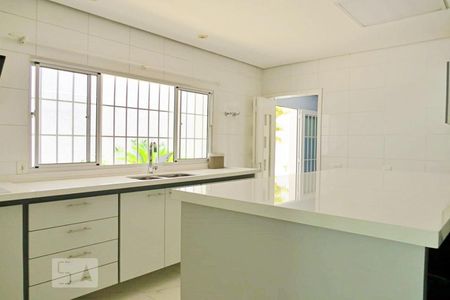 Casa à venda com 350m², 4 quartos e 3 vagasCozinha