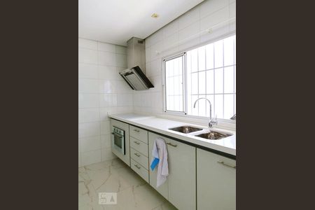 Casa à venda com 350m², 4 quartos e 3 vagasCozinha