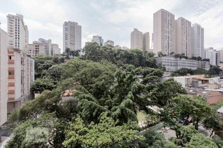 Studio para alugar com 28m², 1 quarto e sem vaga Studio para alugar com 28m², 1 quarto e sem vagaStudio