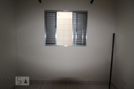Casa para alugar com 100m², 2 quartos e 2 vagasQuarto 2