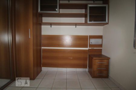 Quarto 1 armários de casa para alugar com 2 quartos, 100m² em Mauá, São Caetano do Sul