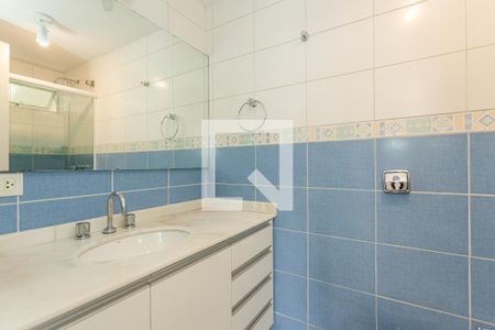 Apartamento para alugar com 100m², 3 quartos e 1 vagaSuite