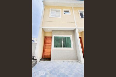 Casa de condomínio para alugar com 75m², 2 quartos e 1 vagaFachada