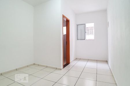 Quarto 1 de casa de condomínio para alugar com 2 quartos, 75m² em Vila Buenos Aires, São Paulo