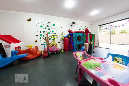 Apartamento à venda com 63m², 2 quartos e 1 vagaÁrea Comum - Playground
