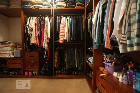 Apartamento à venda com 133m², 4 quartos e 2 vagasCloset da Suíte