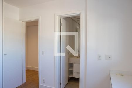 Apartamento à venda com 132m², 3 quartos e 3 vagasSuíte 2