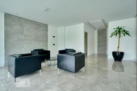 Apartamento à venda com 132m², 3 quartos e 3 vagasHall social