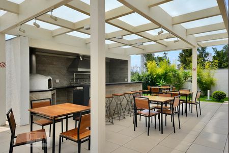 Apartamento à venda com 132m², 3 quartos e 3 vagasÁrea comum - Churrasqueira