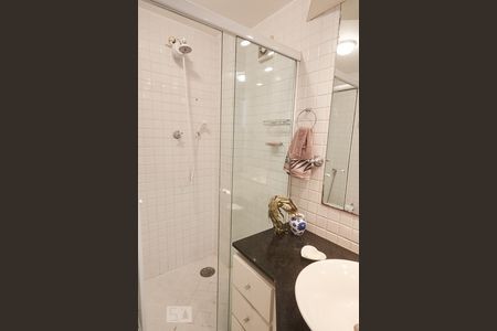 Apartamento para alugar com 67m², 2 quartos e 1 vaga Apartamento para alugar com 67m², 2 quartos e 1 vagaBanheiro