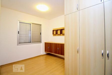 Quarto de apartamento à venda com 3 quartos, 80m² em Luxemburgo, Belo Horizonte
