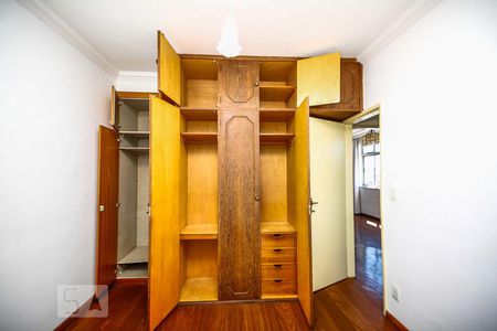 Quarto 1 de apartamento para alugar com 2 quartos, 65m² em Lagoinha, Belo Horizonte
